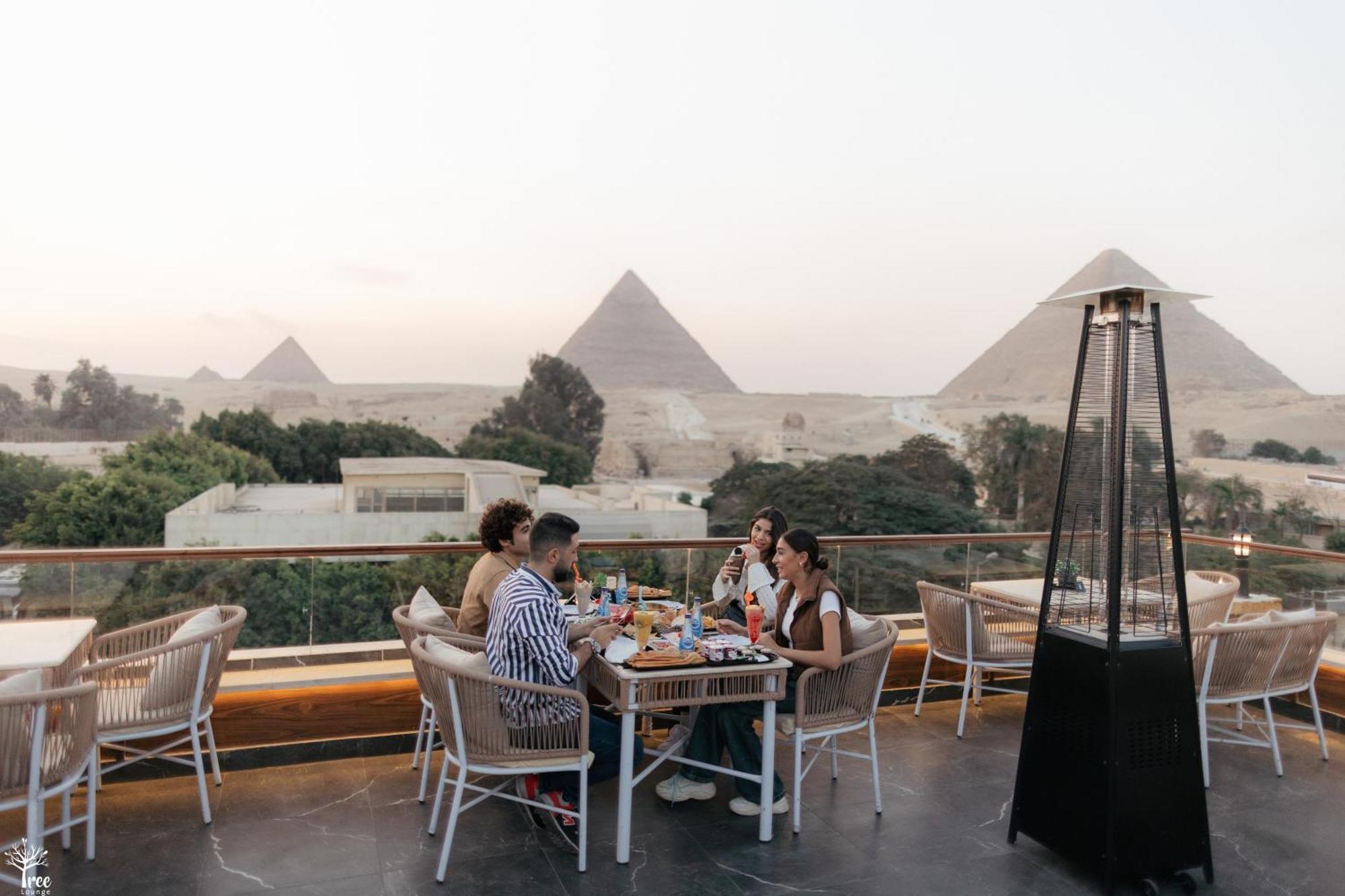 Shadow Pyramids Suites And Jacuzzi Kafrat al Jabal Exterior foto