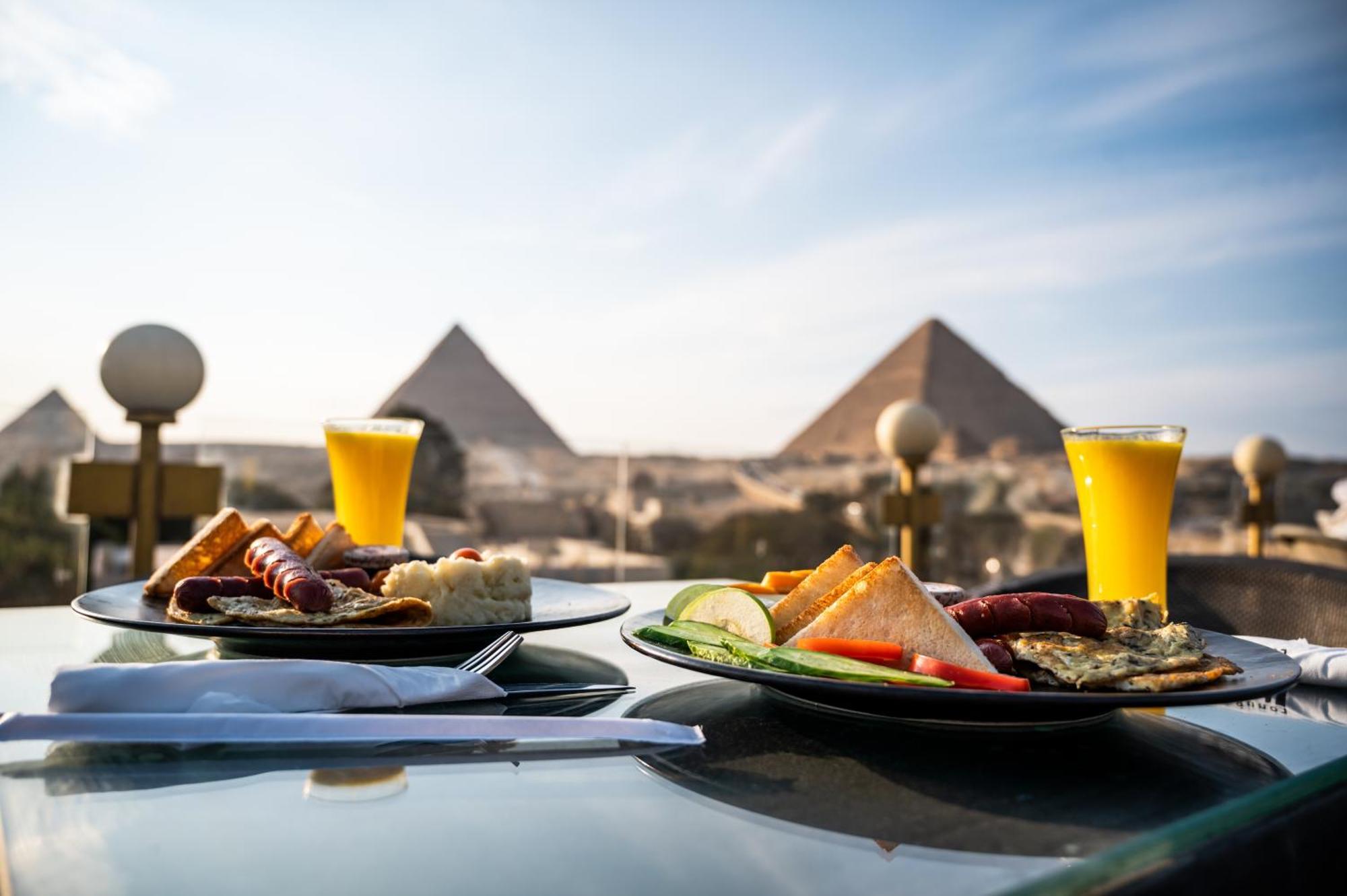Shadow Pyramids Suites And Jacuzzi Kafrat al Jabal Exterior foto
