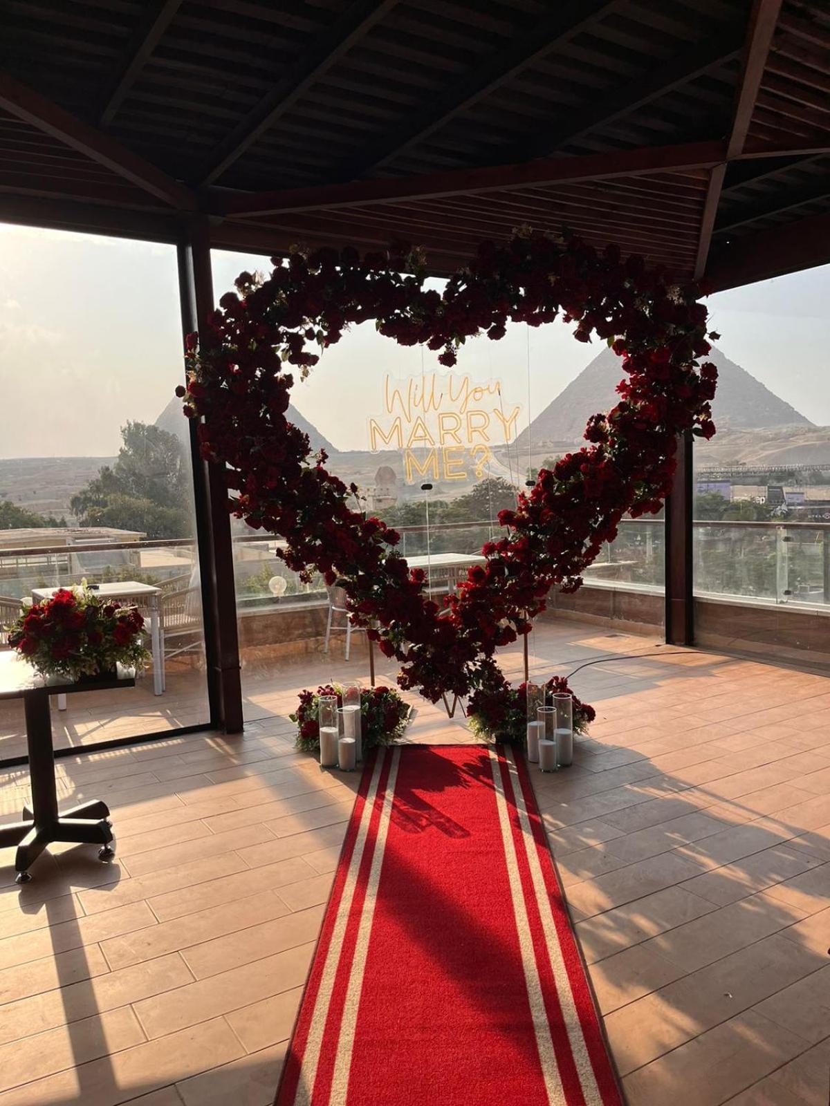 Shadow Pyramids Suites And Jacuzzi Kafrat al Jabal Exterior foto
